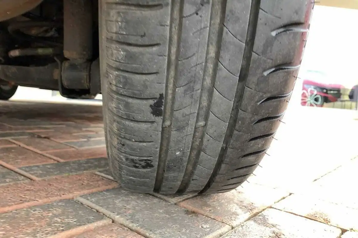 2019-honda-jazz-13-i-vtec-se-cvt-big-32