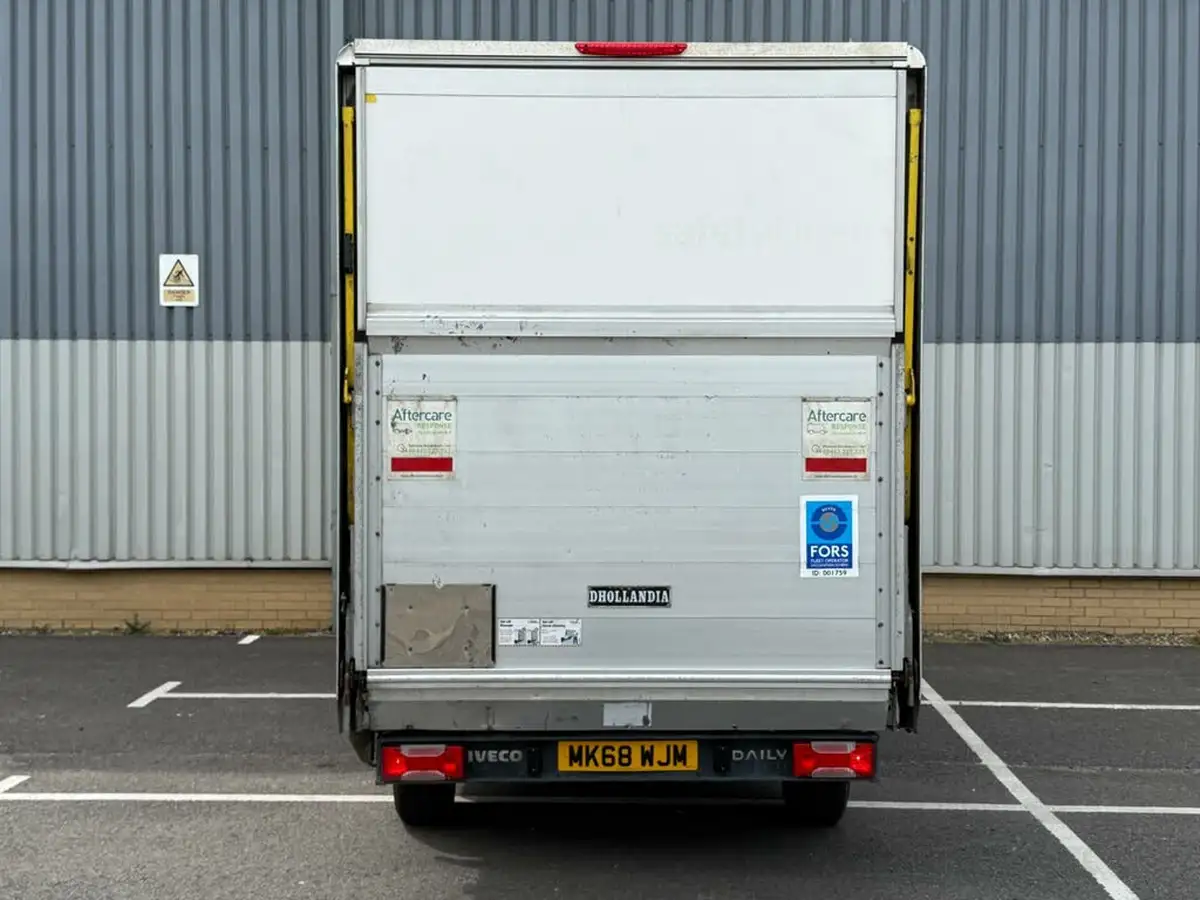 2019-iveco-daily-s-class-23td-35s12-4100-eu6-chassis-cab-hi-matic-big-6