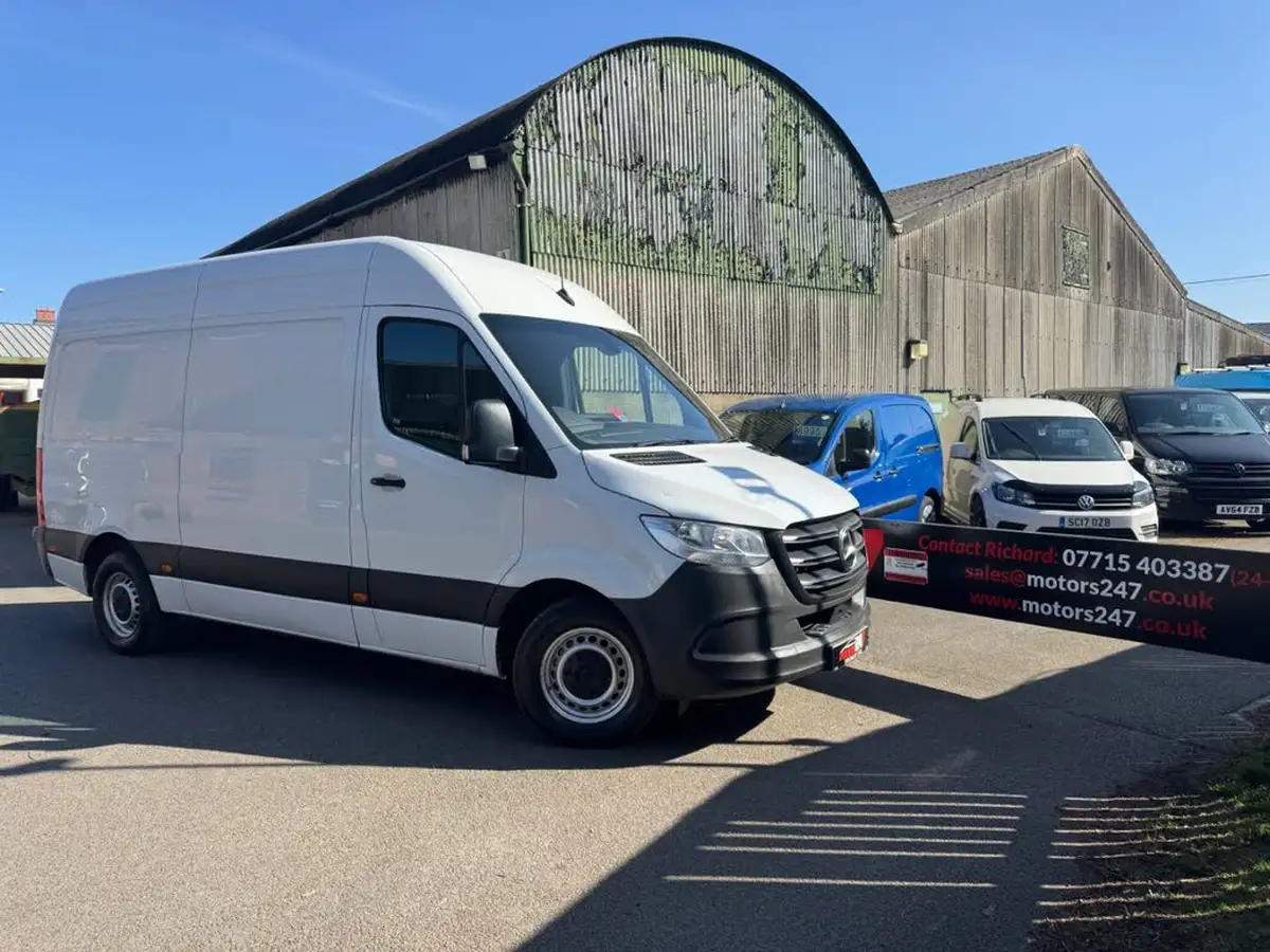 2020-mercedes-benz-sprinter-20cdi-315-l1h1-progressive-big-31