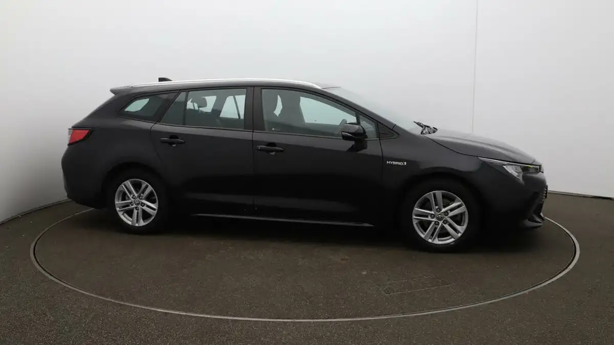 2021-toyota-corolla-20-vvt-i-icon-tech-touring-sports-big-42
