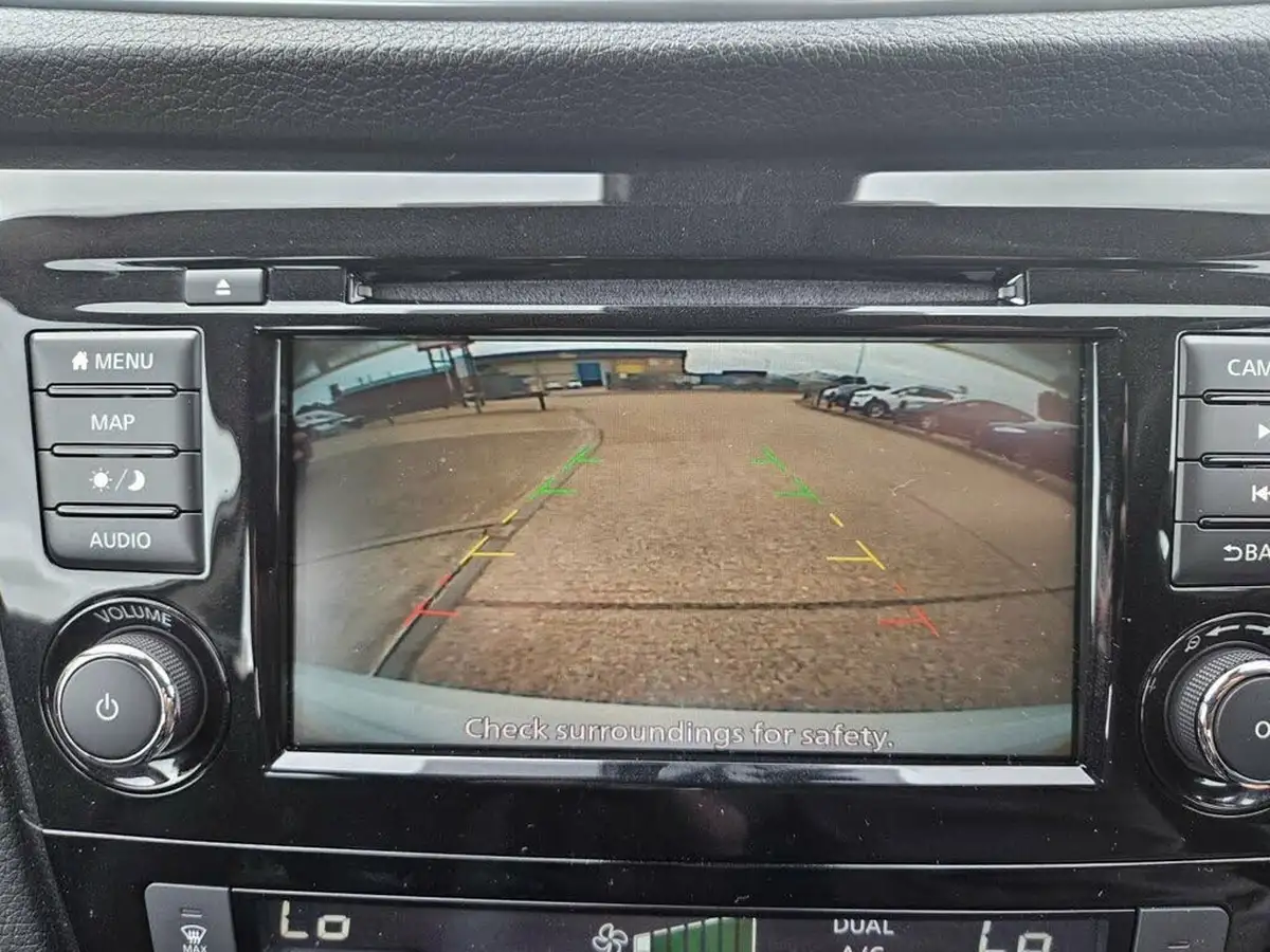 2019-nissan-qashqai-13-dig-t-acenta-premium-140ps-big-13