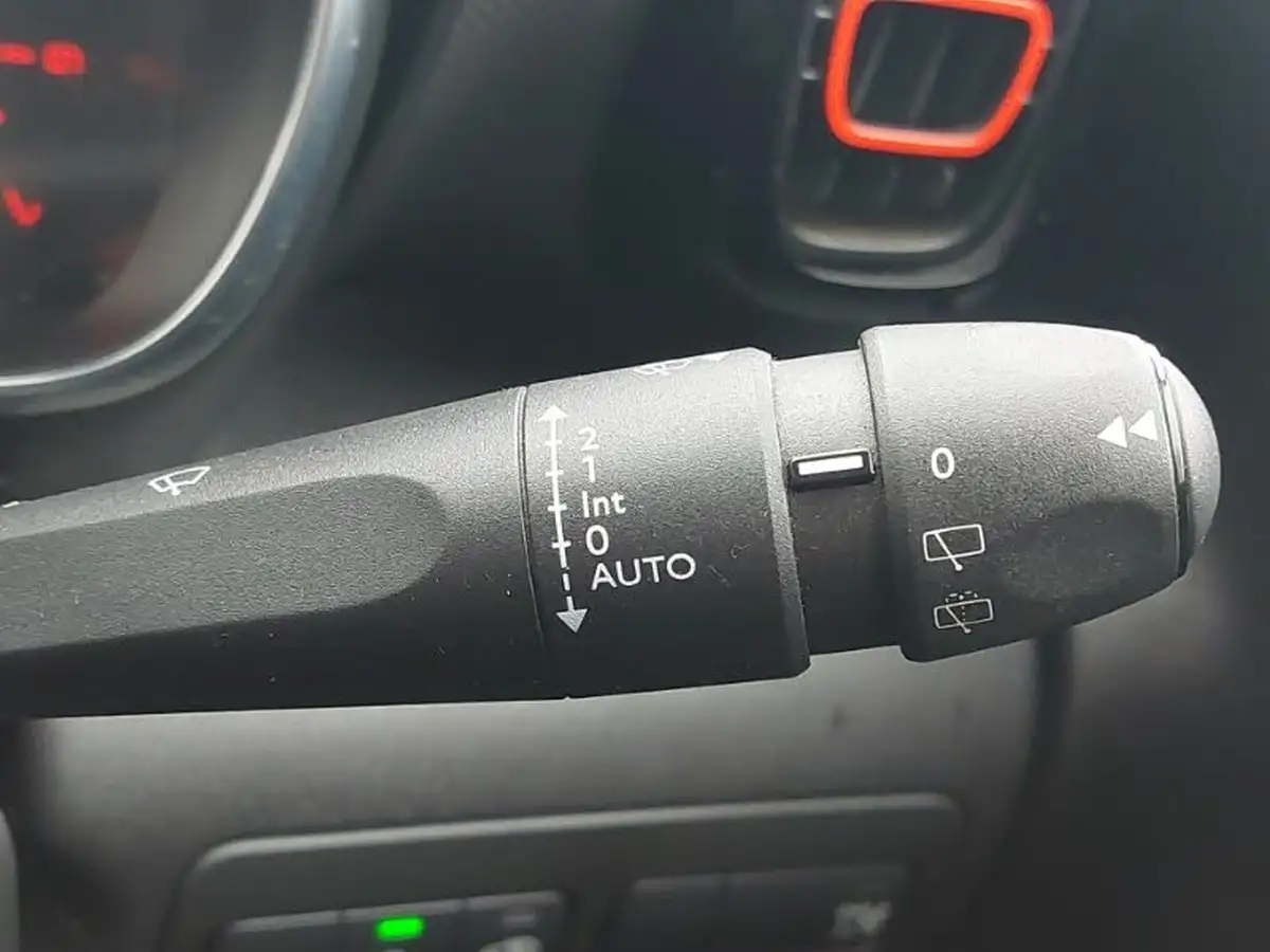 2018-citroen-c3-aircross-12-puretech-flair-110ps-ss-big-18