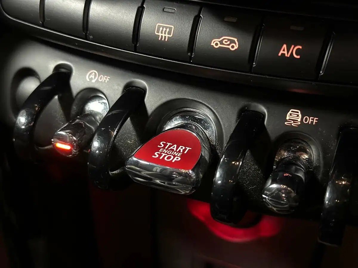 2019-mini-cooper-20-cooper-s-sport-189bhp-hatchback-5d-big-44