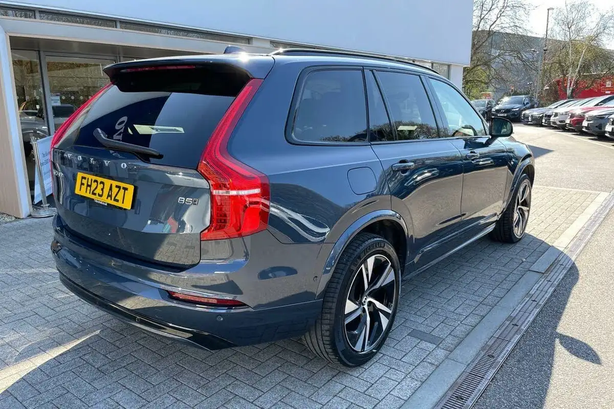 2023-volvo-xc90-20td-b5-plus-big-8