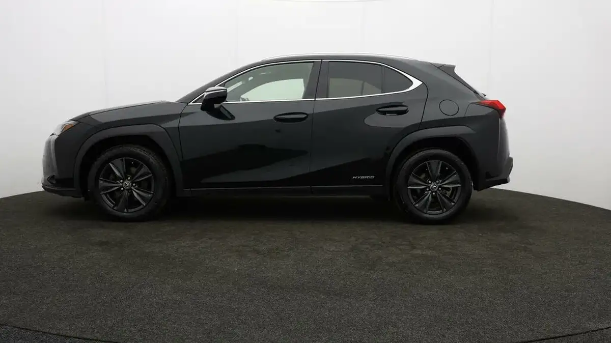 2021-lexus-ux-250h-20-ux-184bhp-without-navigation-big-3
