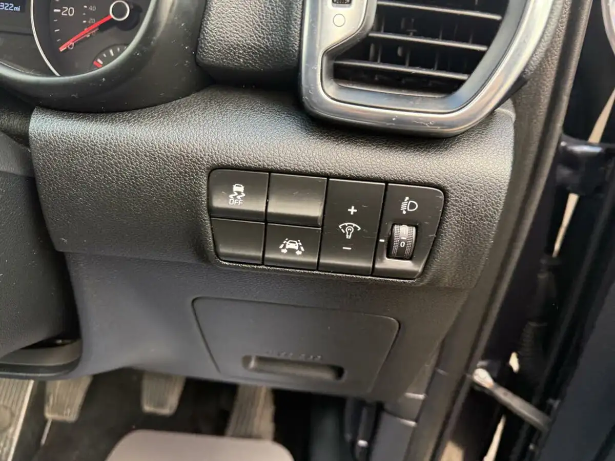 2016-kia-sportage-16-gdi-2-130bhp-big-28