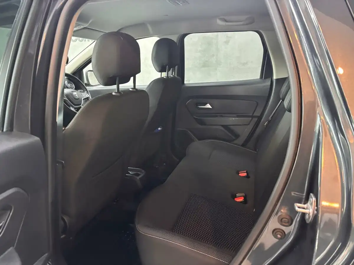 2021-dacia-duster-10-tce-comfort-100bhp-ss-station-wagon-5d-big-16