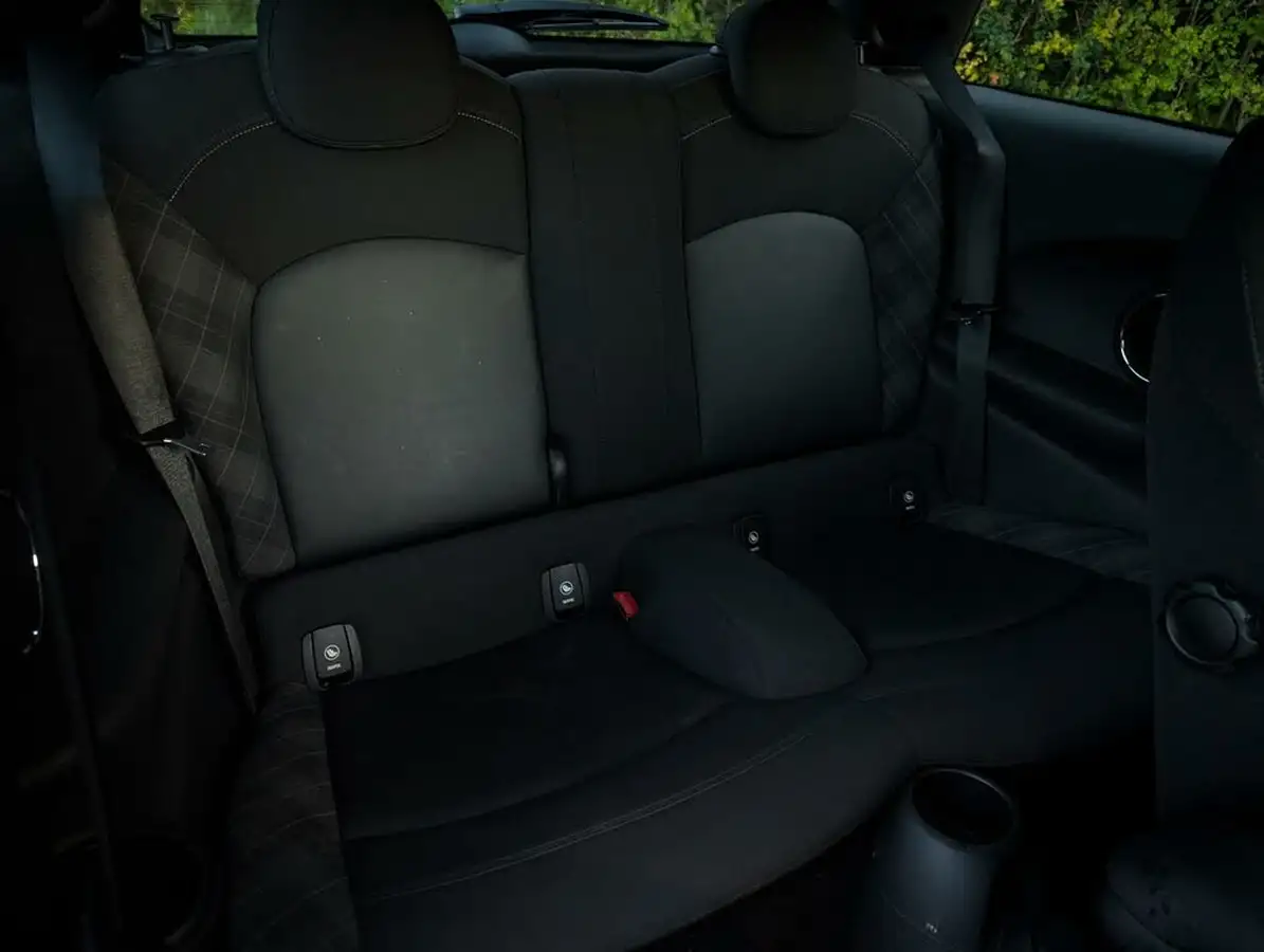 2015-mini-cooper-20-cooper-s-3d-sport-auto-big-20