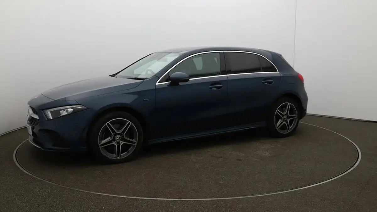2021-mercedes-benz-a-class-13-a250e-amg-line-executive-hatchback-5d-big-60
