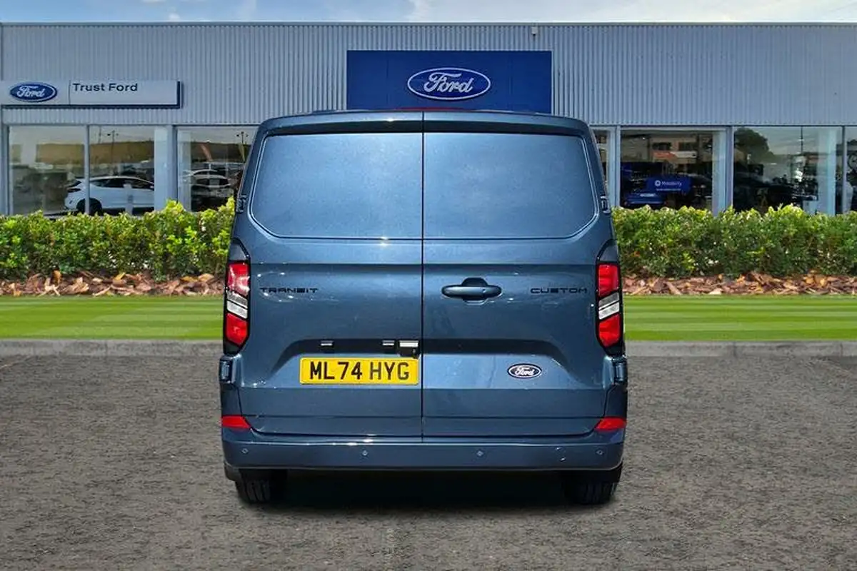 2023-ford-transit-custom-20tdci-300-l1h1-limited-136pseu6e-panel-van-1996cc-big-12