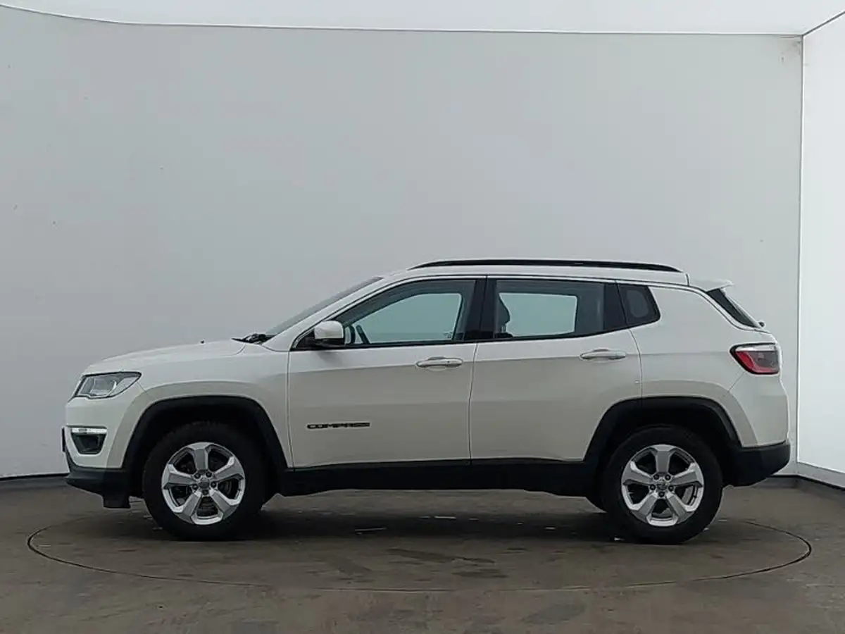 2019-jeep-compass-14-multiair-ii-longitude-big-3