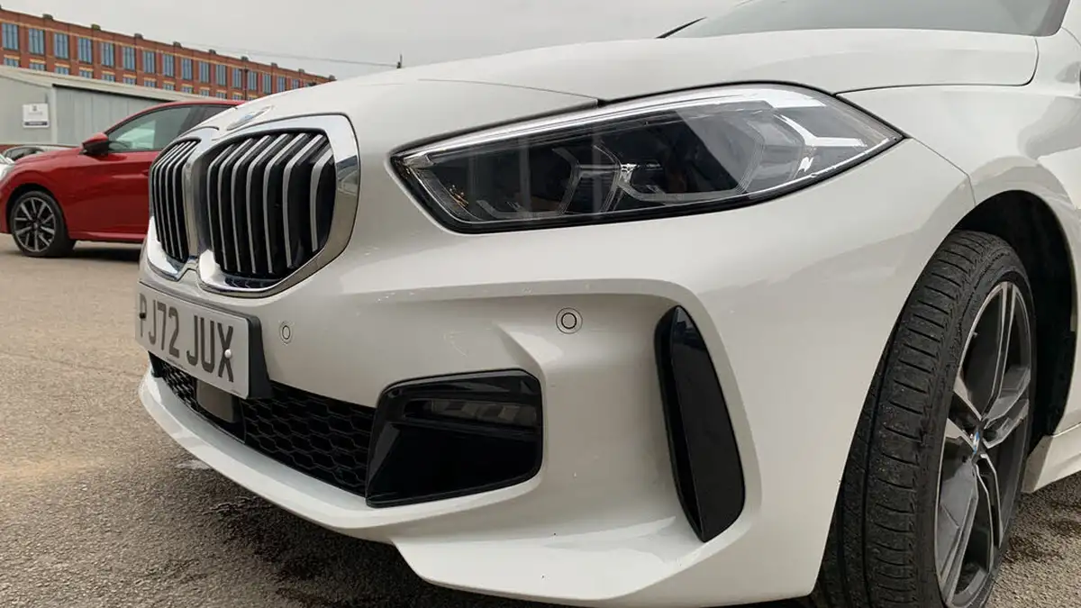 2022-bmw-1-series-15-118i-m-sport-lcp-big-16