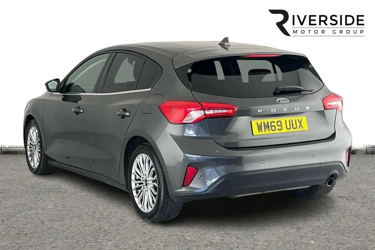 2019-ford-focus-10t-titanium-x-hatchback-big-2
