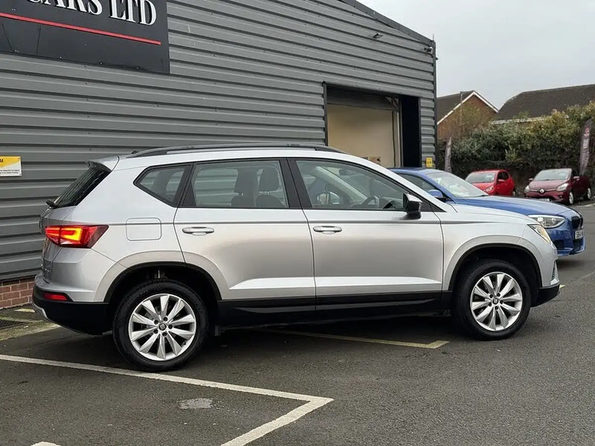 2016-seat-ateca-10-tsi-se-technology-big-9