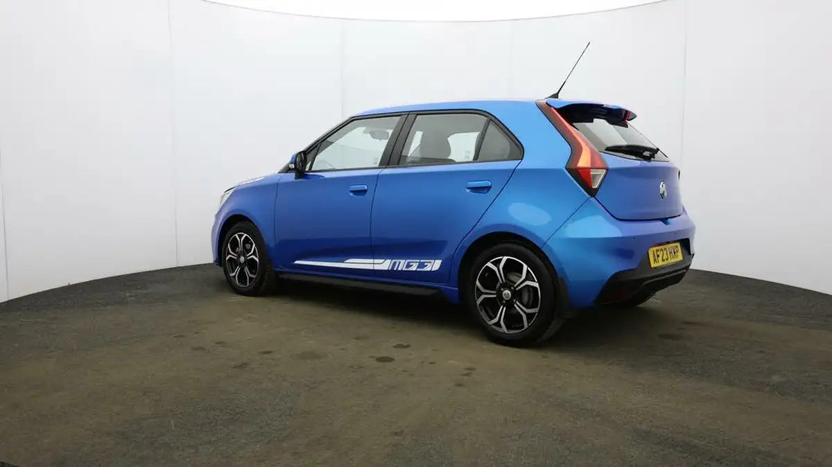 2023-mg-mg3-15-vti-tech-exclusive-nav-big-57