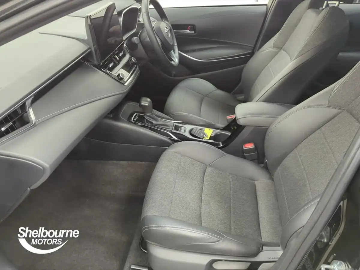 2024-toyota-corolla-18-vvt-i-design-touring-sports-big-8