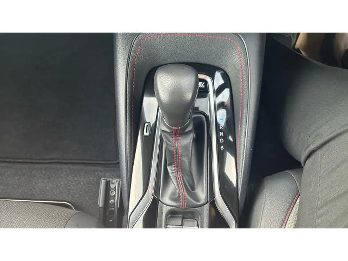 2023-toyota-corolla-18-vvt-i-gr-sport-138bhp-hatchback-big-26