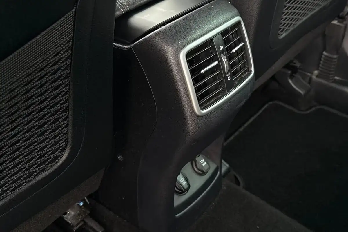 2019-kia-sportage-16-t-gdi-4-big-29