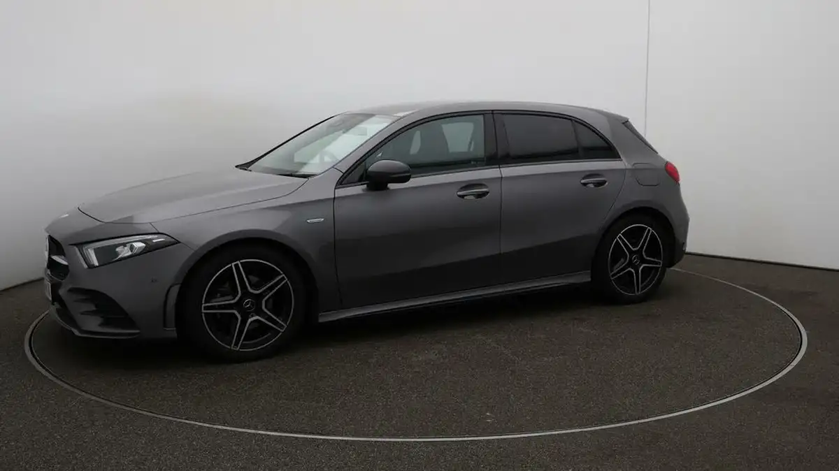 2022-mercedes-benz-a-class-13-a200-amg-line-executive-edition-hatchback-5d-7g-dct-big-59