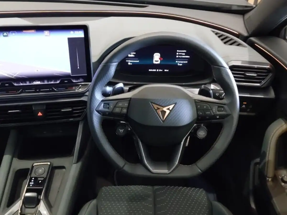 2024-cupra-formentor-15-e-hybrid-vz-first-edition-big-6