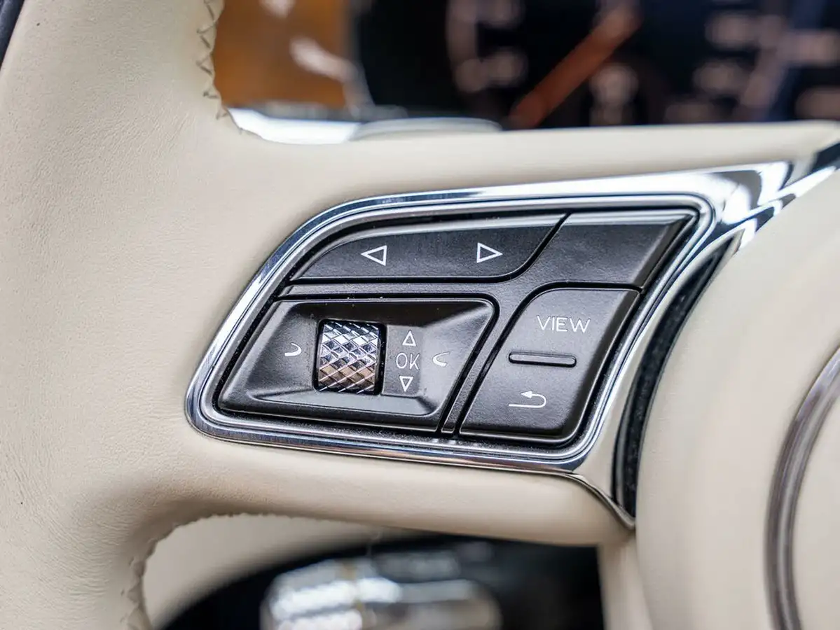 2022-bentley-continental-40-gt-v8-convertible-big-27