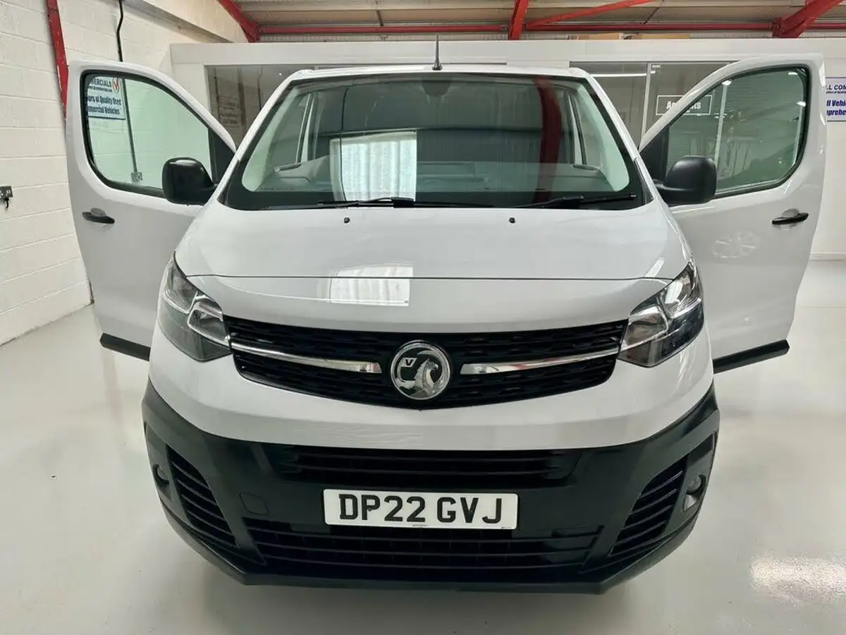 2022-vauxhall-vivaro-15td-2900-l2h1-dynamic-big-6