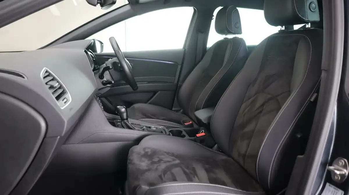 2020-seat-leon-20-tsi-cupra-290-big-13