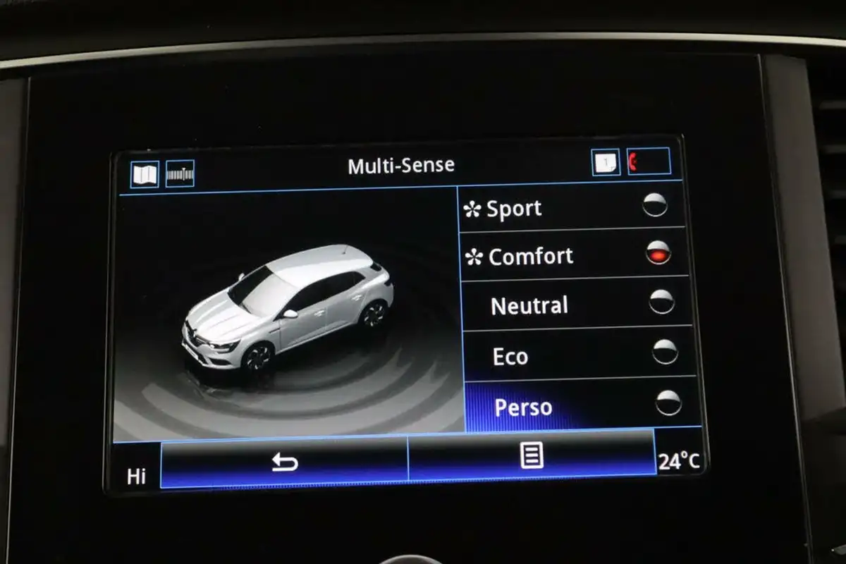 2019-renault-megane-13-tce-iconic-hatchback-big-34