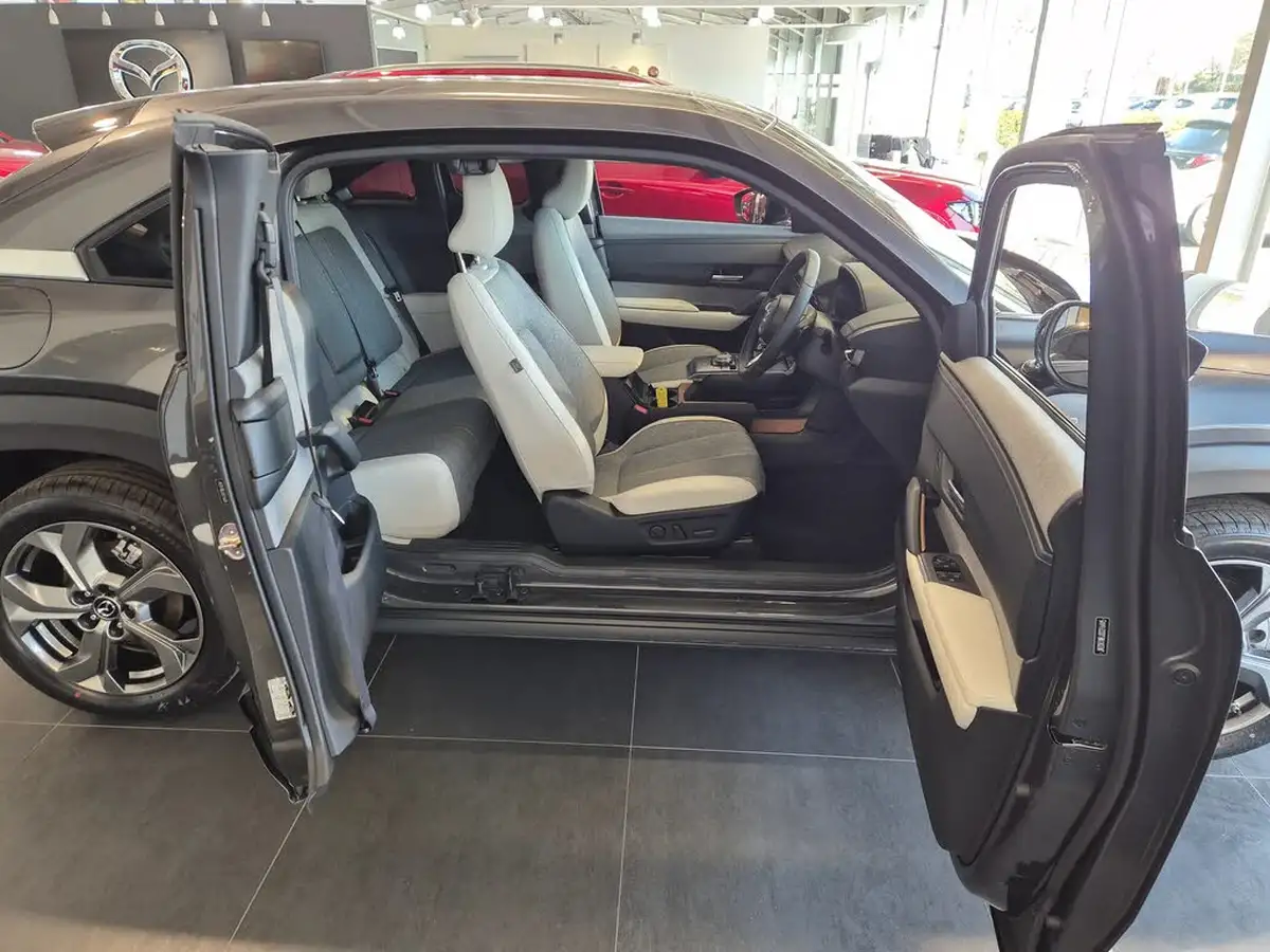2025-mazda-mx-30-e-exclusive-line-145ps-0cc-big-14