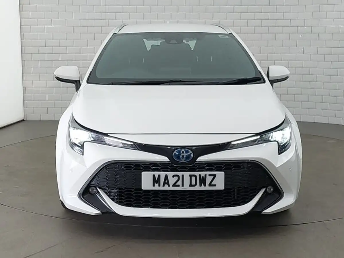 2021-toyota-corolla-20-vvt-i-icon-tech-touring-sports-big-11