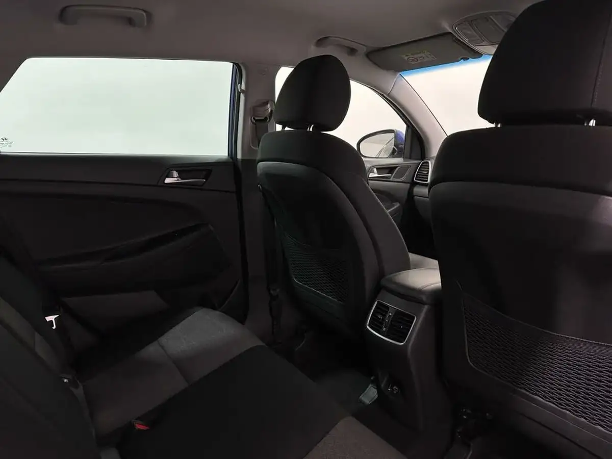 2018-hyundai-tucson-16-gdi-se-nav-big-37