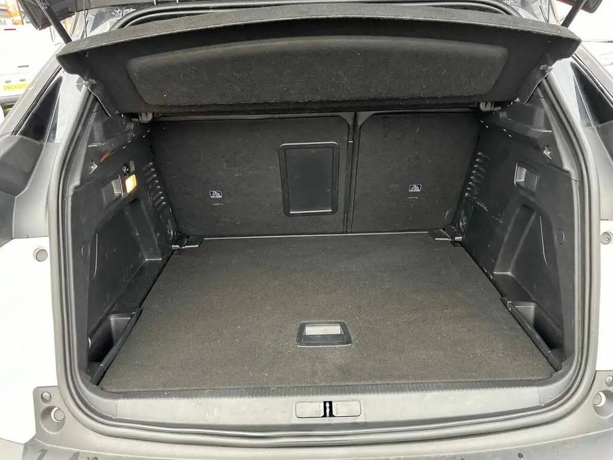 2021-peugeot-3008-suv-12-puretech-gt-big-9
