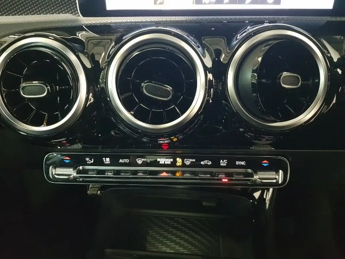 2019-mercedes-benz-a-class-13-a200-sport-executive-saloon-4d-7g-dct-big-9