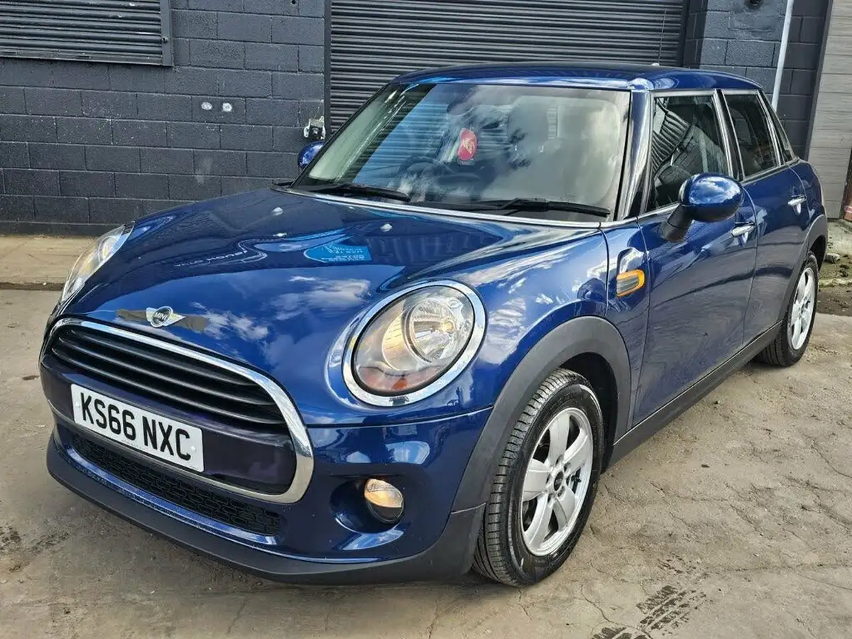 2017-mini-cooper-15td-cooper-d-ss-hatchback-5d-big-7