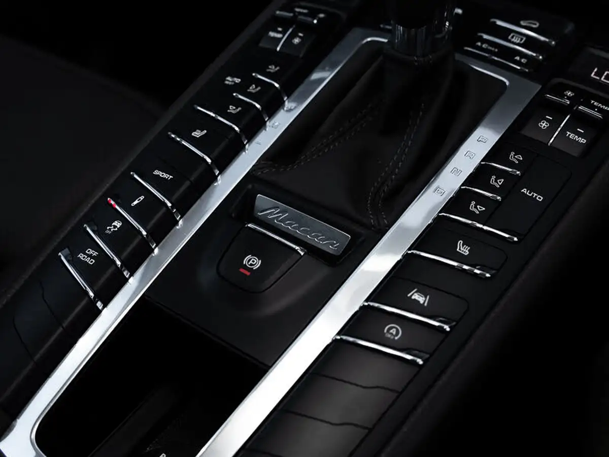 2019-porsche-macan-30-v6-s-big-12