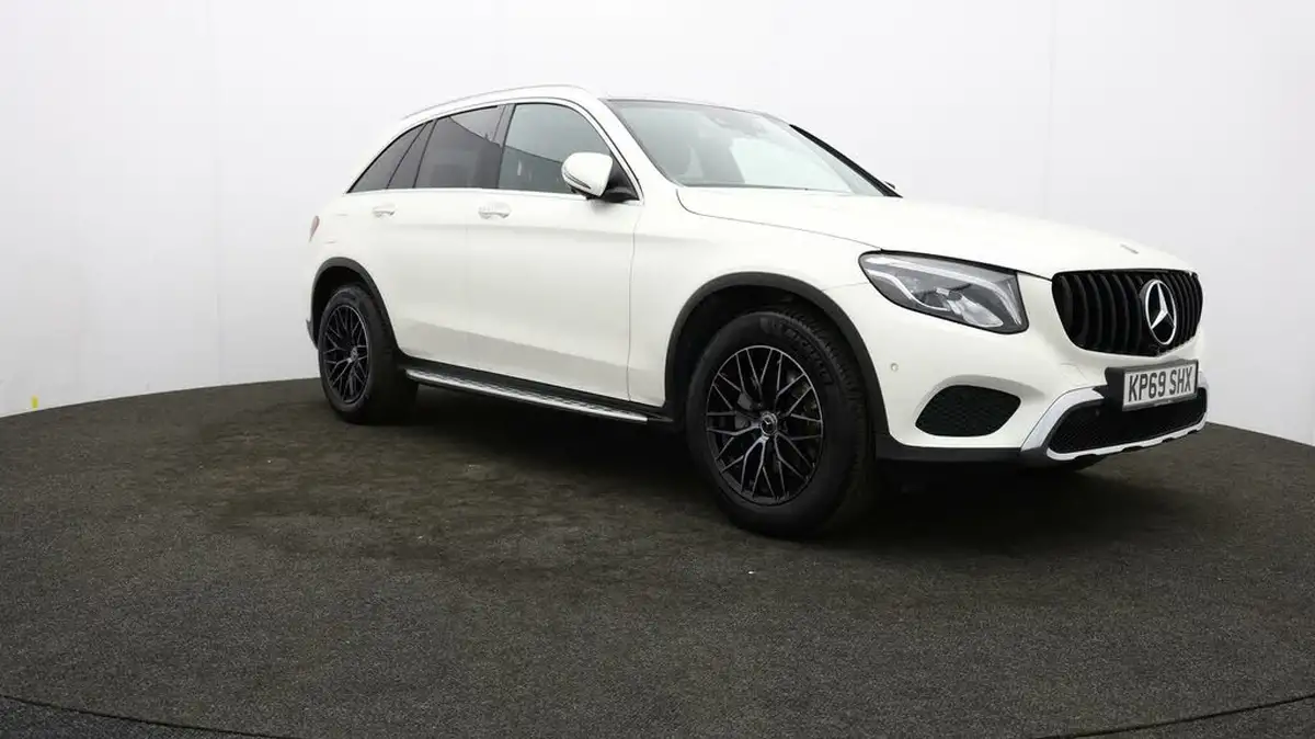 2019-mercedes-benz-glc-class-21d-glc250d-sport-premium-plusss-station-wagon-5d-big-40