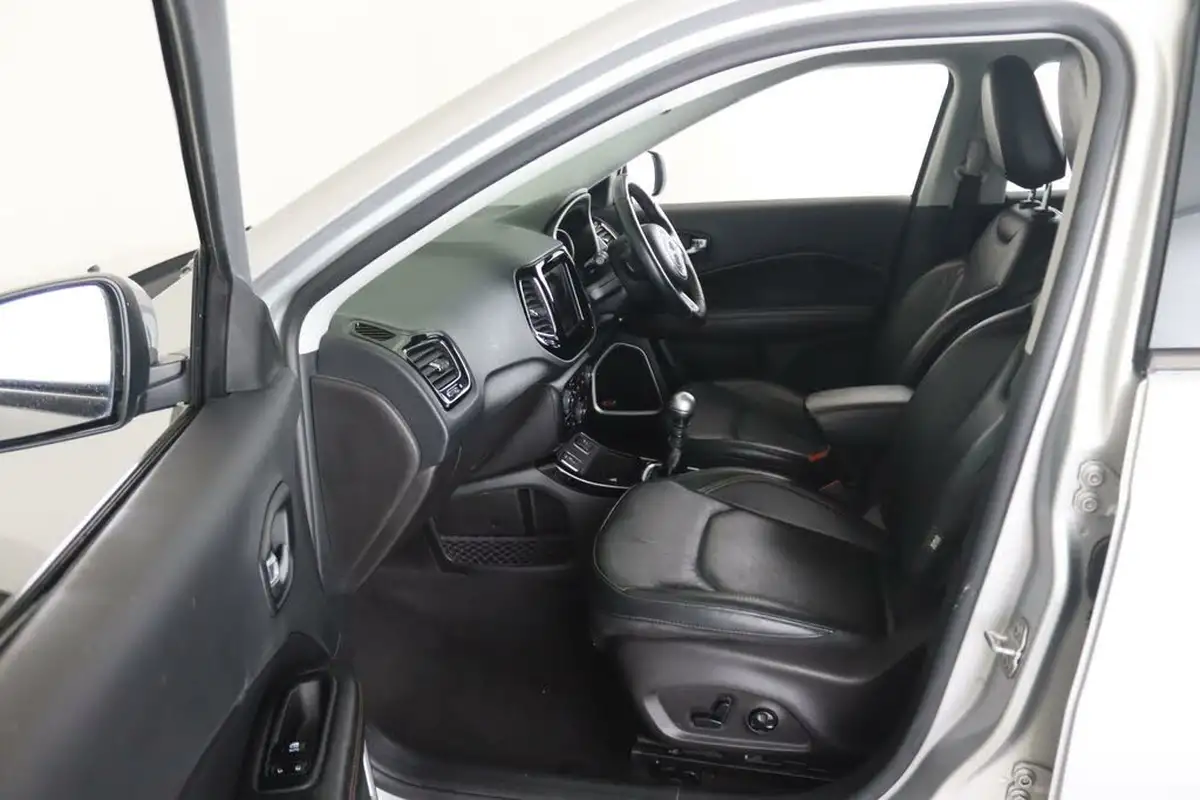 2020-jeep-compass-14-multiair-ii-limited-138bhp-big-9