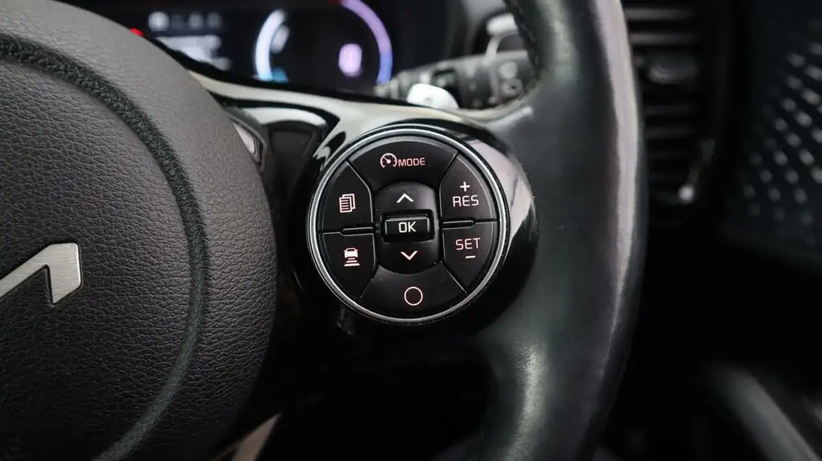 2022-kia-soul-ev-maxx-big-21