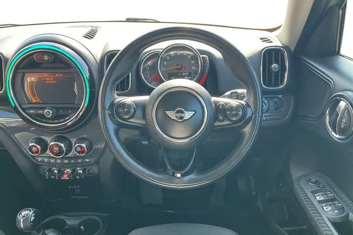 2017-mini-countryman-20td-cooper-d-ss-big-10