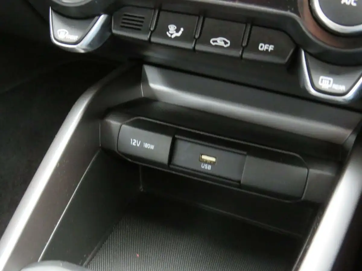 2021-kia-stonic-10-t-gdi-gt-line-big-18