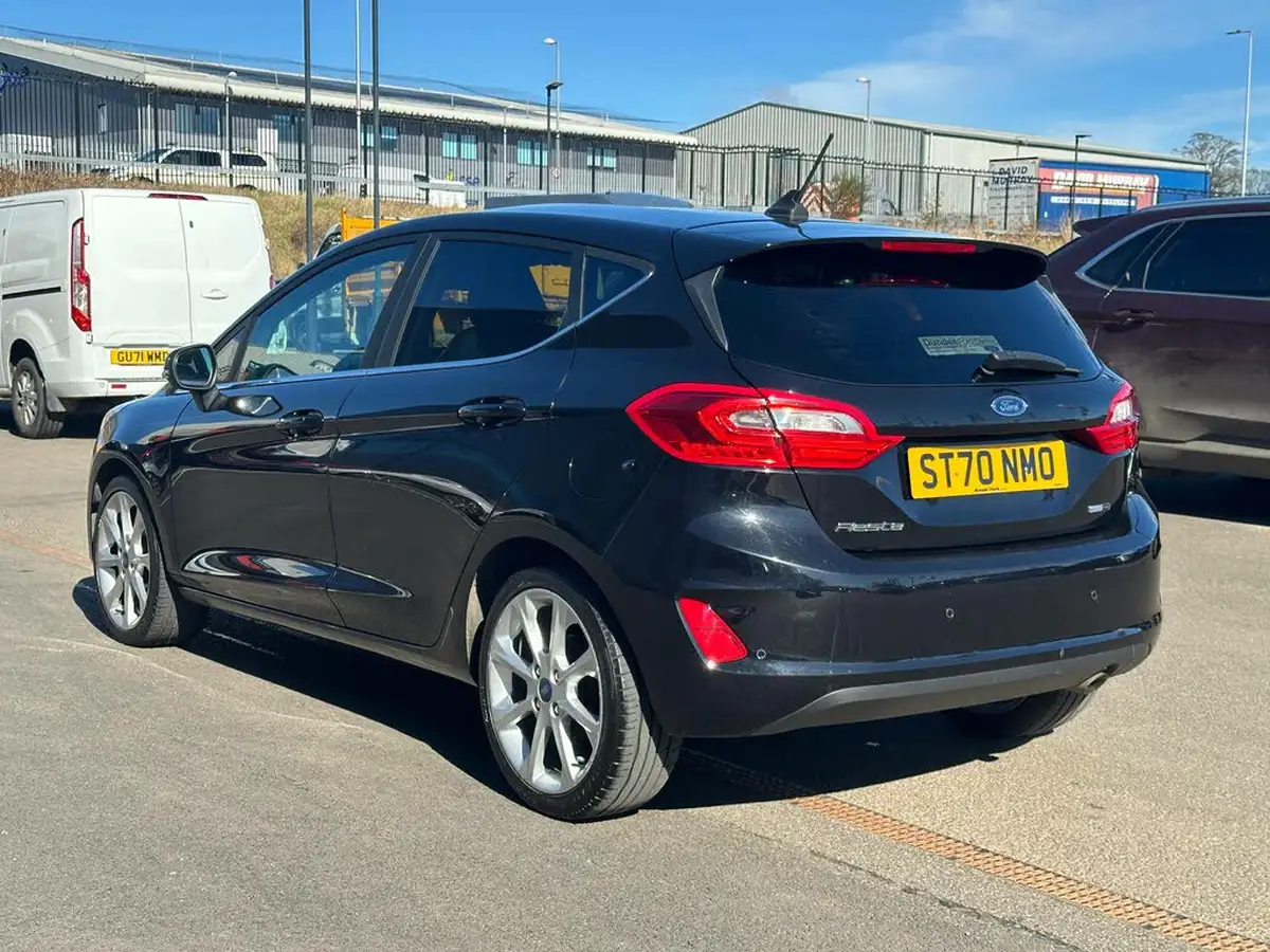 2020-ford-fiesta-big-5