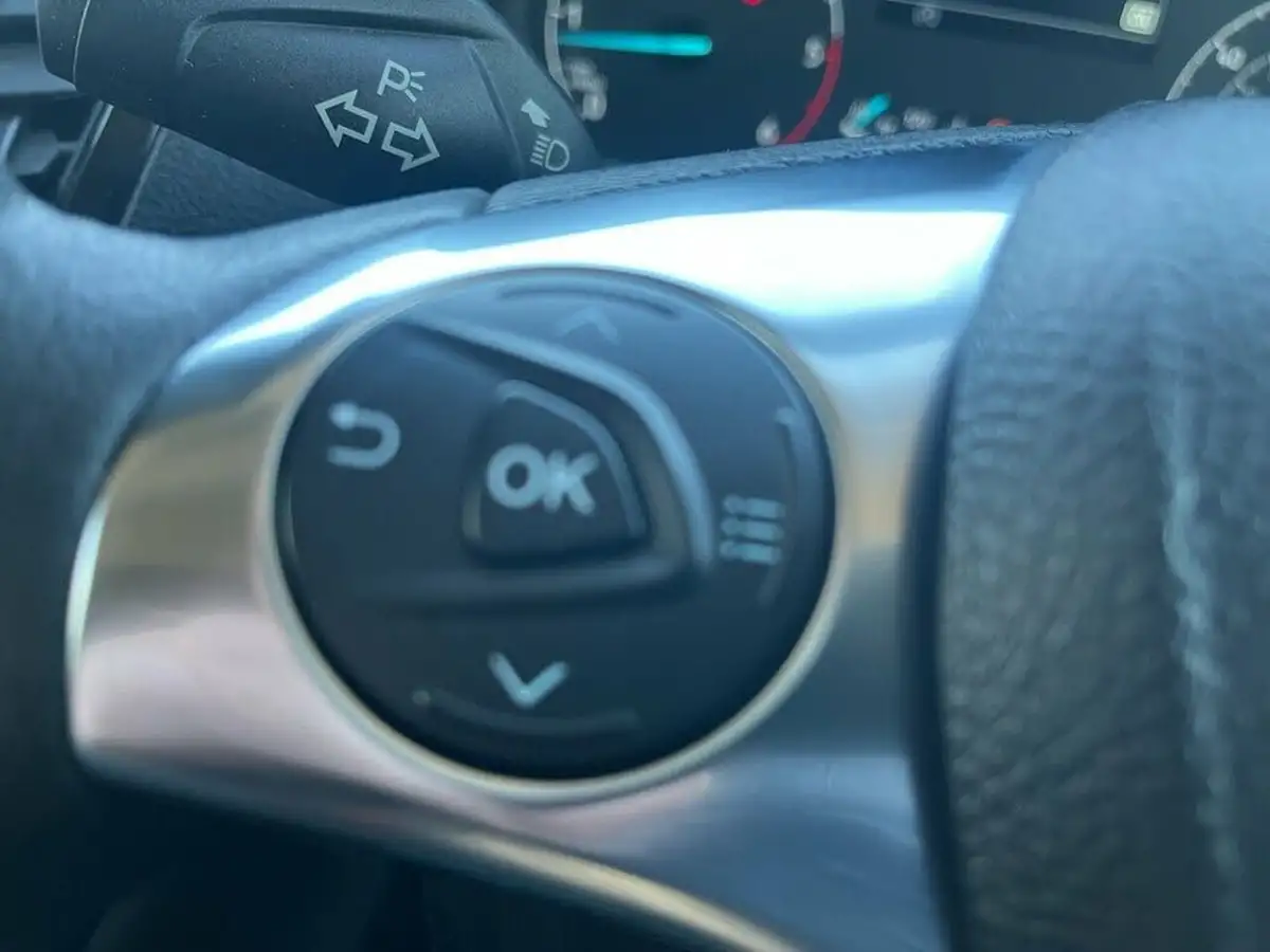 2020-ford-transit-connect-15-ecoblue-l1-200-limited-big-24