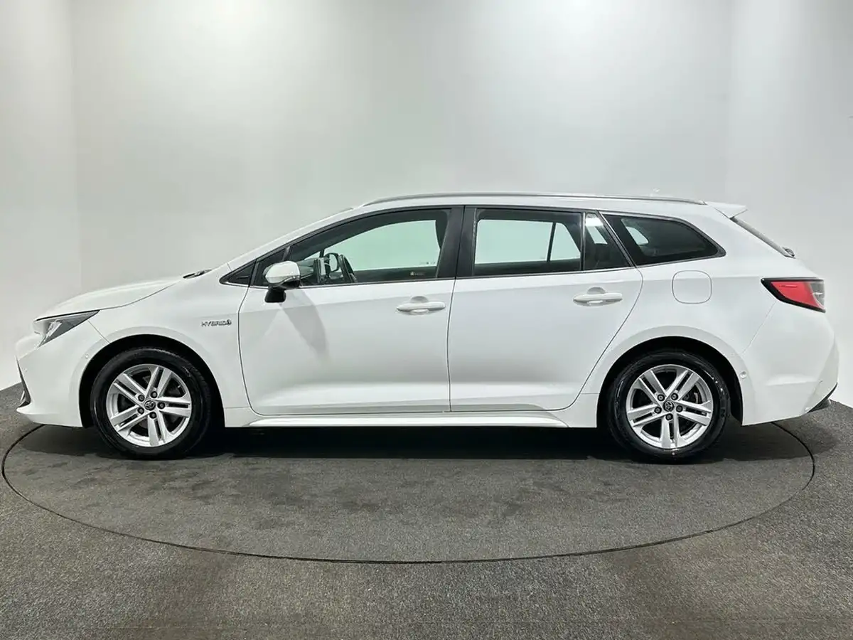 2021-toyota-corolla-20-vvt-i-icon-tech-touring-sports-big-3
