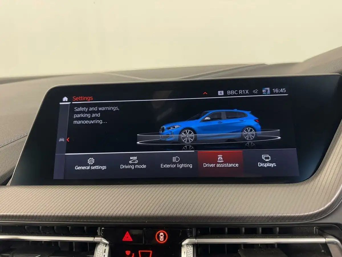 2021-bmw-1-series-20-m135i-xdrive-big-45