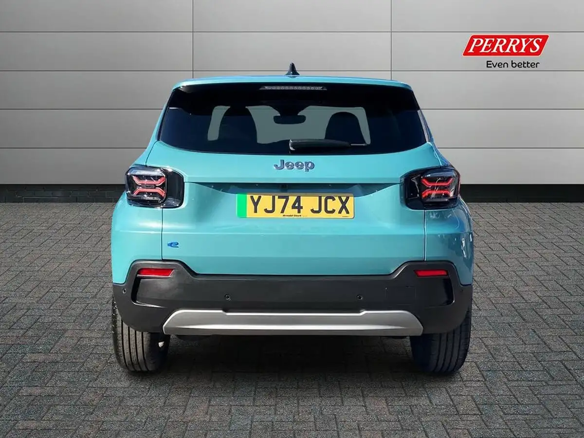 2024-jeep-avenger-e-summit-big-4