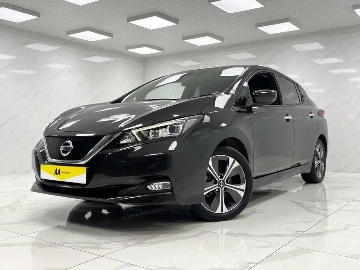 2021-nissan-leaf-e-tekna-big-4