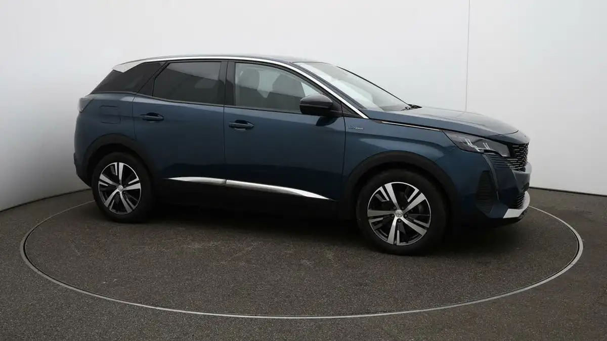 2022-peugeot-3008-suv-16-puretech-allure-225bhp-hybrid-e-eat8-big-38