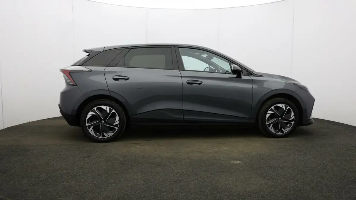 2023-mg-mg4-e-trophy-ev-203ps-long-big-44