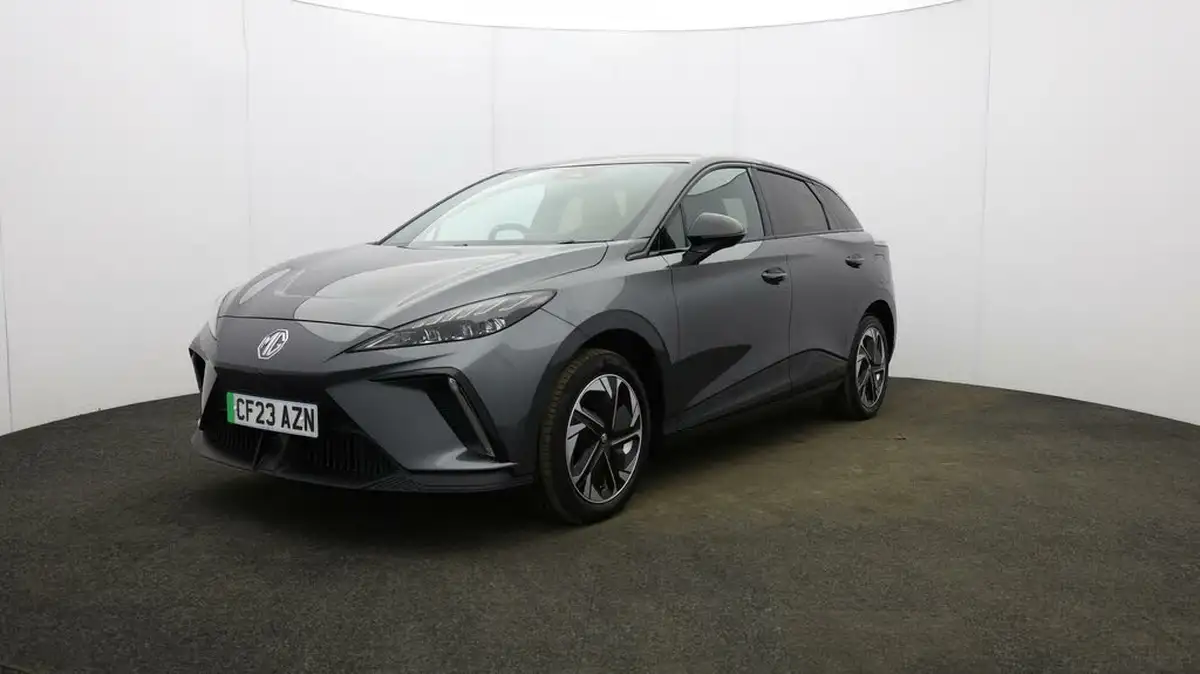 2023-mg-mg4-e-trophy-ev-203ps-long-big-2