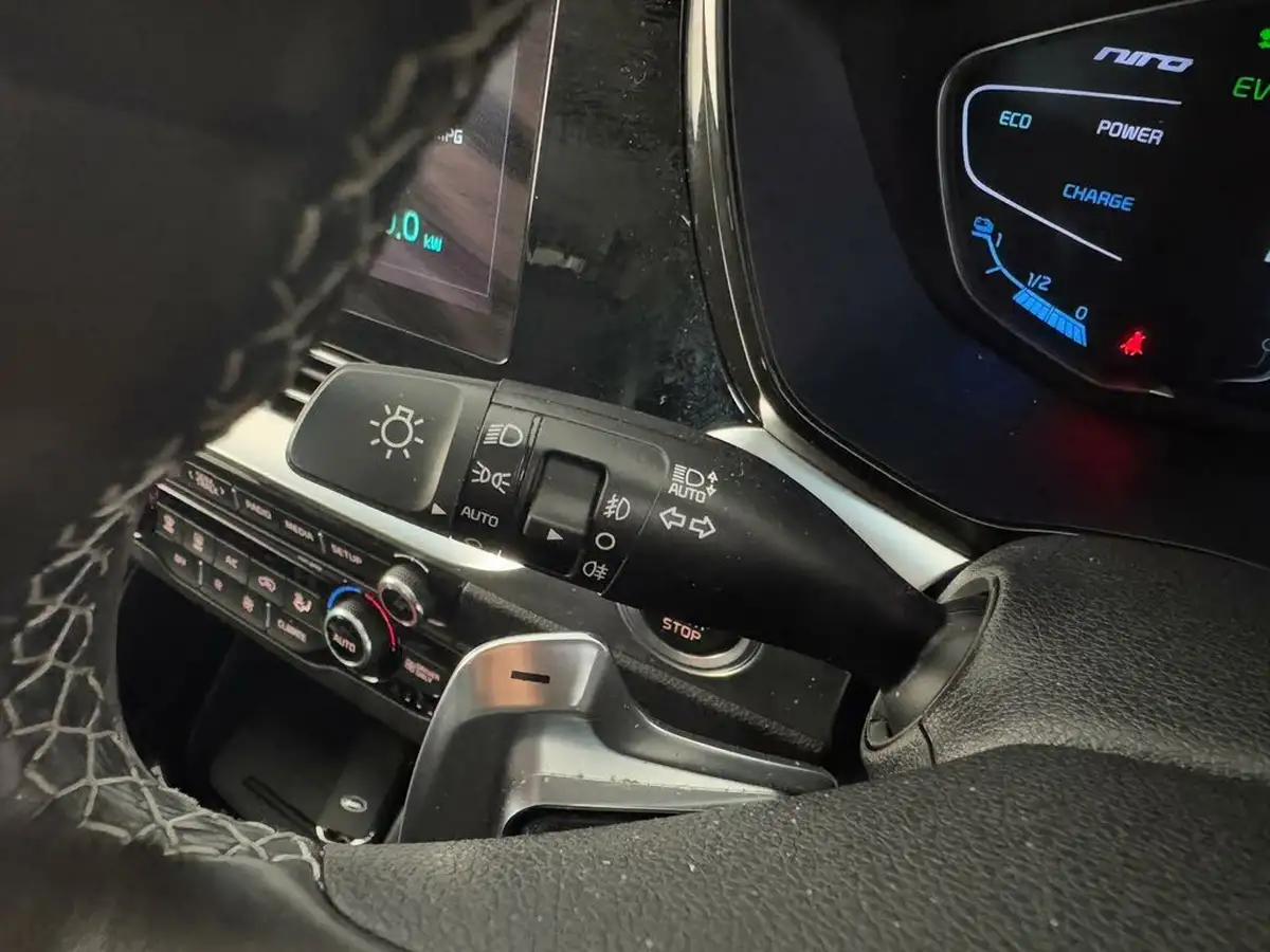 2020-kia-niro-16-gdi-4-big-31